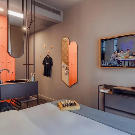 Lyf East Frankfurt 4*