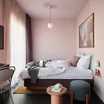 Lyf East Frankfurt Hotel 4*