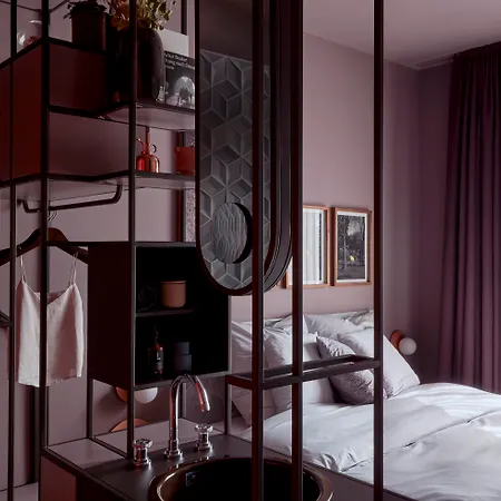 Lyf East Frankfurt Hotell 4*