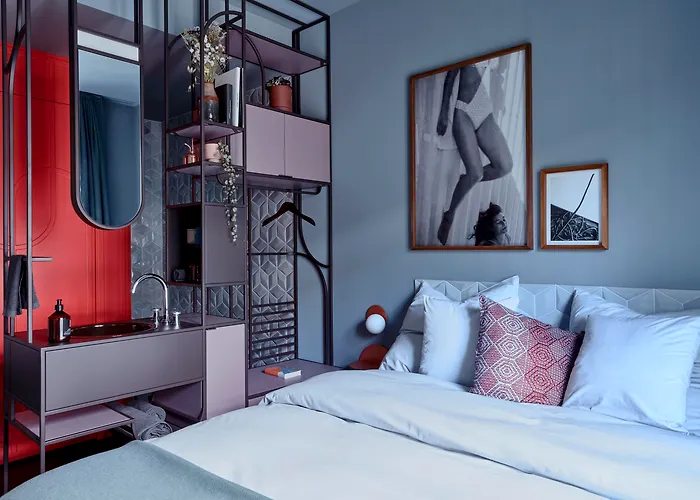 Lyf East Frankfurt 4*