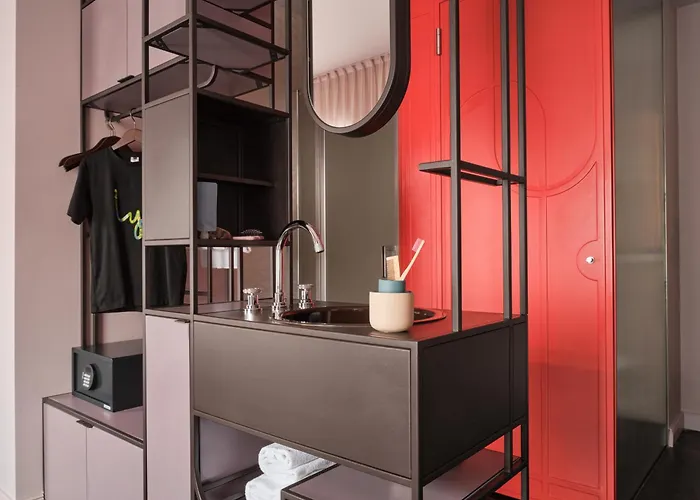 Lyf East Frankfurt Hotel 4*