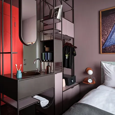 Lyf East Frankfurt 4*